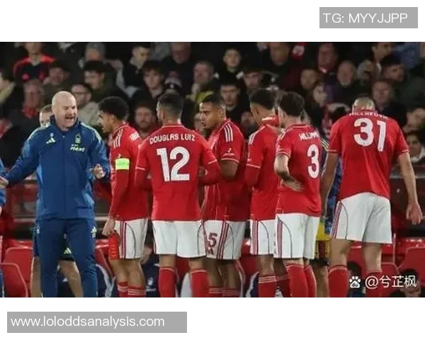 英超激战:波尔图逆转多特蒙德精彩瞬间引爆全场热情